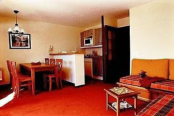 Pierre & Les Terrasses D'azur Aparthotel 3*